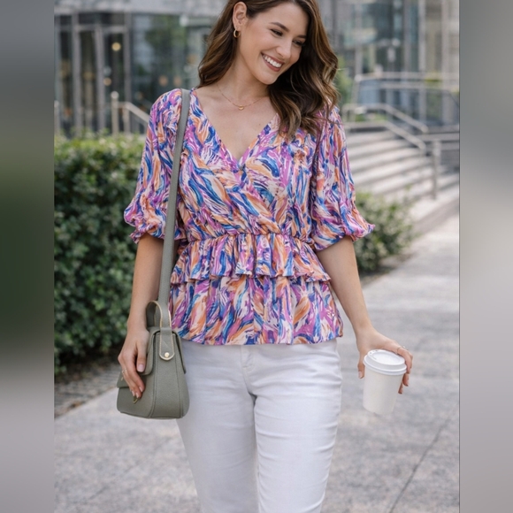 NWT AndTheWhy Colorful Abstract Print Blouse Size Large And XL - Picture 2 of 10